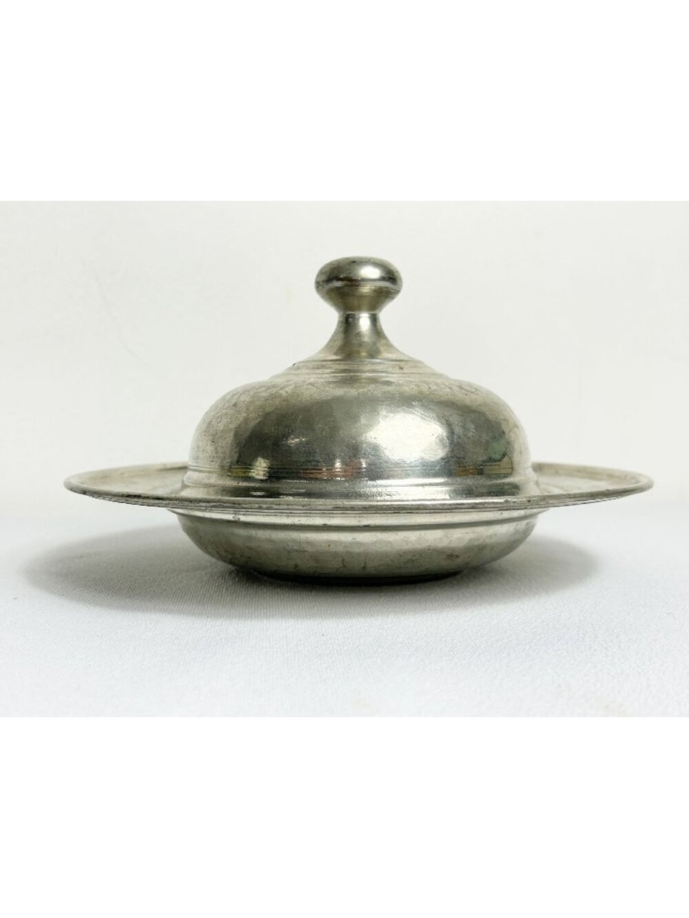 Vintage Pewter Hand Hammered Domed Lid Serving Dish Set